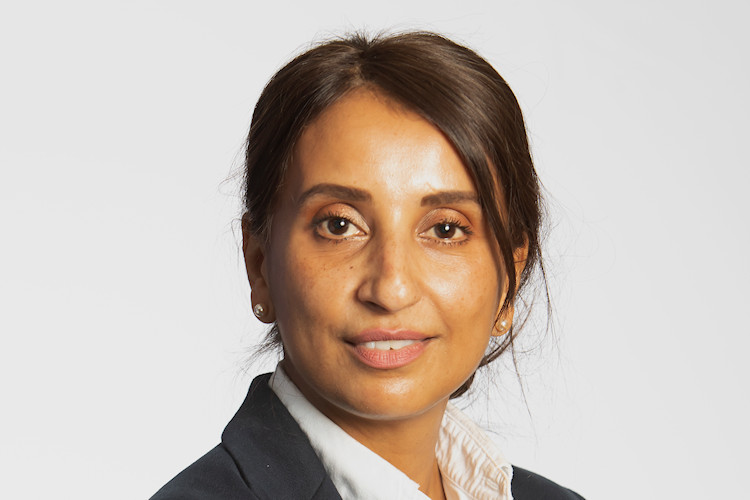 Real Model Interview featuring Sarnjit Kaur, HR Director Europe at Cox Automotive Europe and Inspiring Automotive Woman Award Winner for 2021